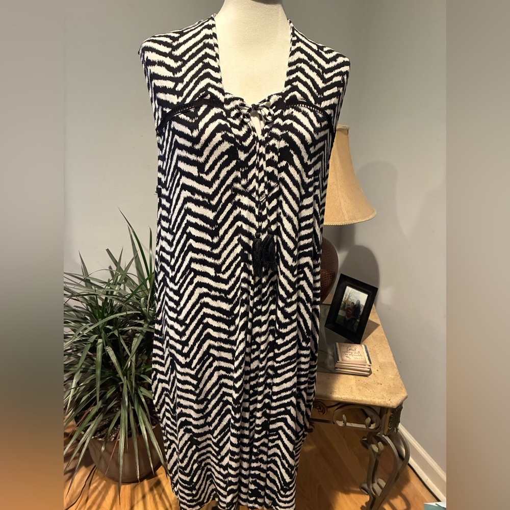 TRIBAL Black & White Geometric Print Sleeveless Dress Front Tassel Ties Size XL
